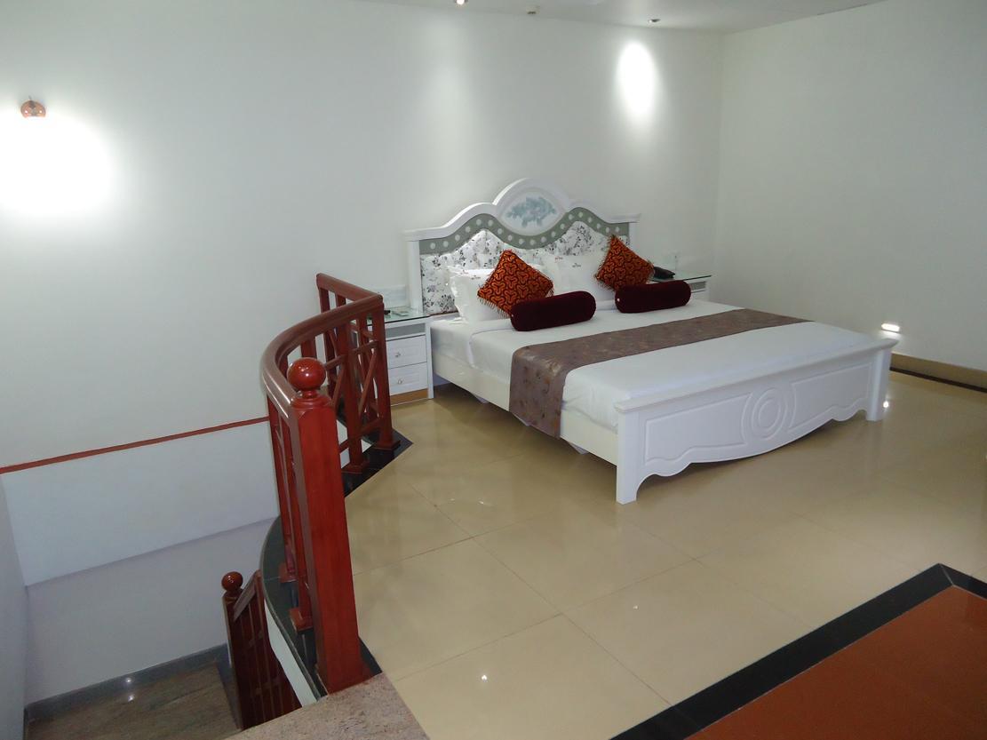 Hotel Hiton Perintalmanna Room photo